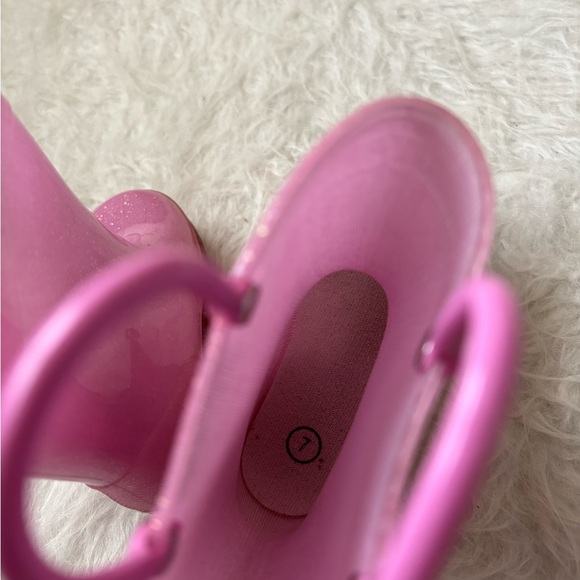 Sparkly Splashin’ Pink Kids Rain Boots - Picture 3 of 3